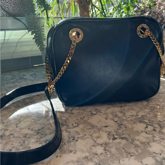 Paloma Picasso Elegant Black Crossbody Bag - Picture 2 of 7